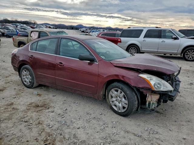 Nissan Altima Base Image 6