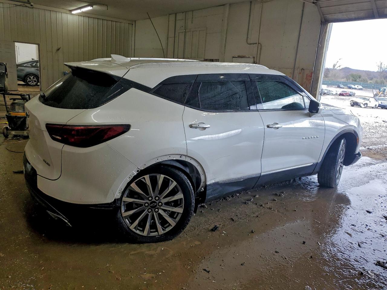 Chevrolet Blazer Premier Image 3