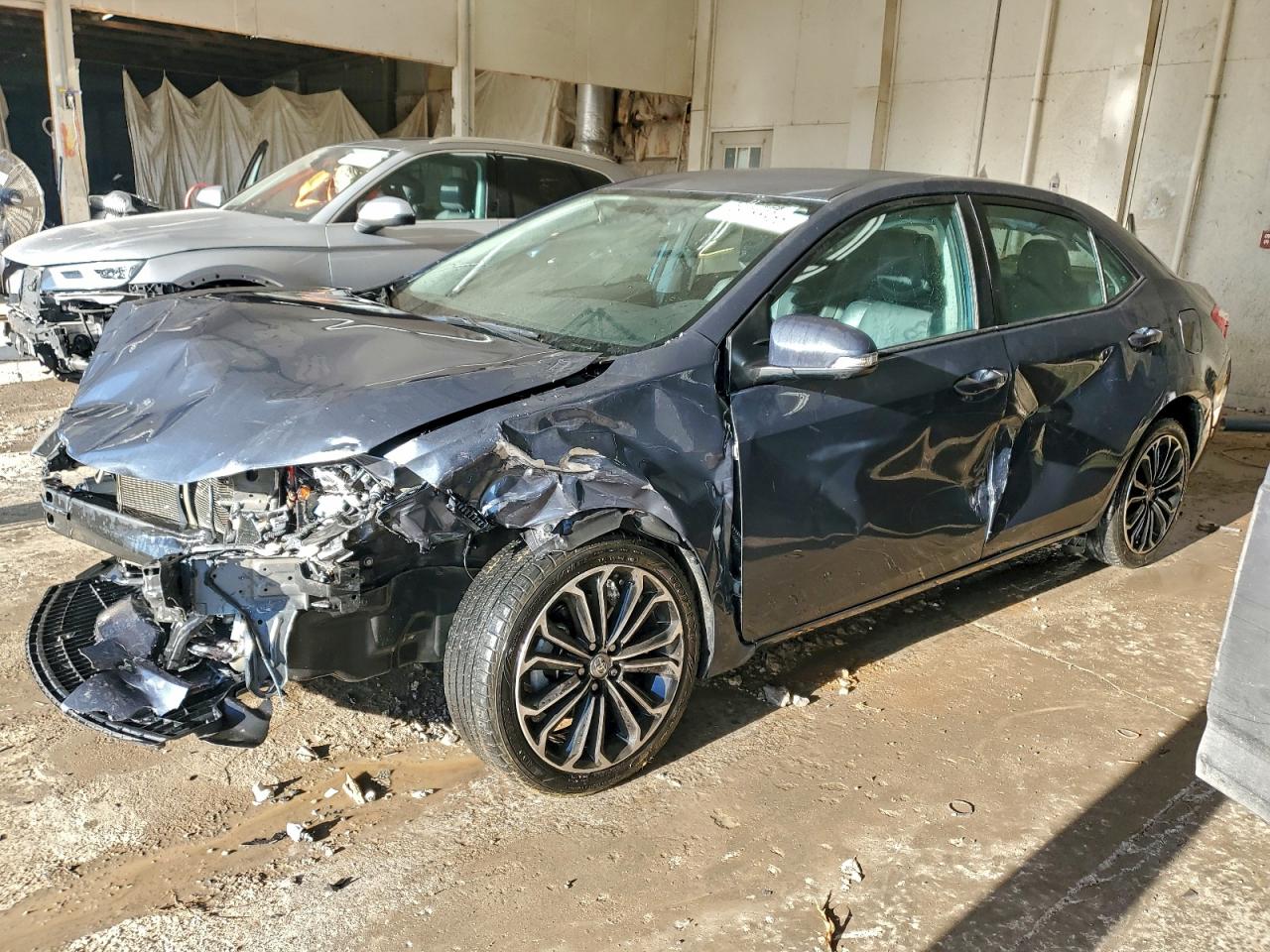 Toyota Corolla L Image 1