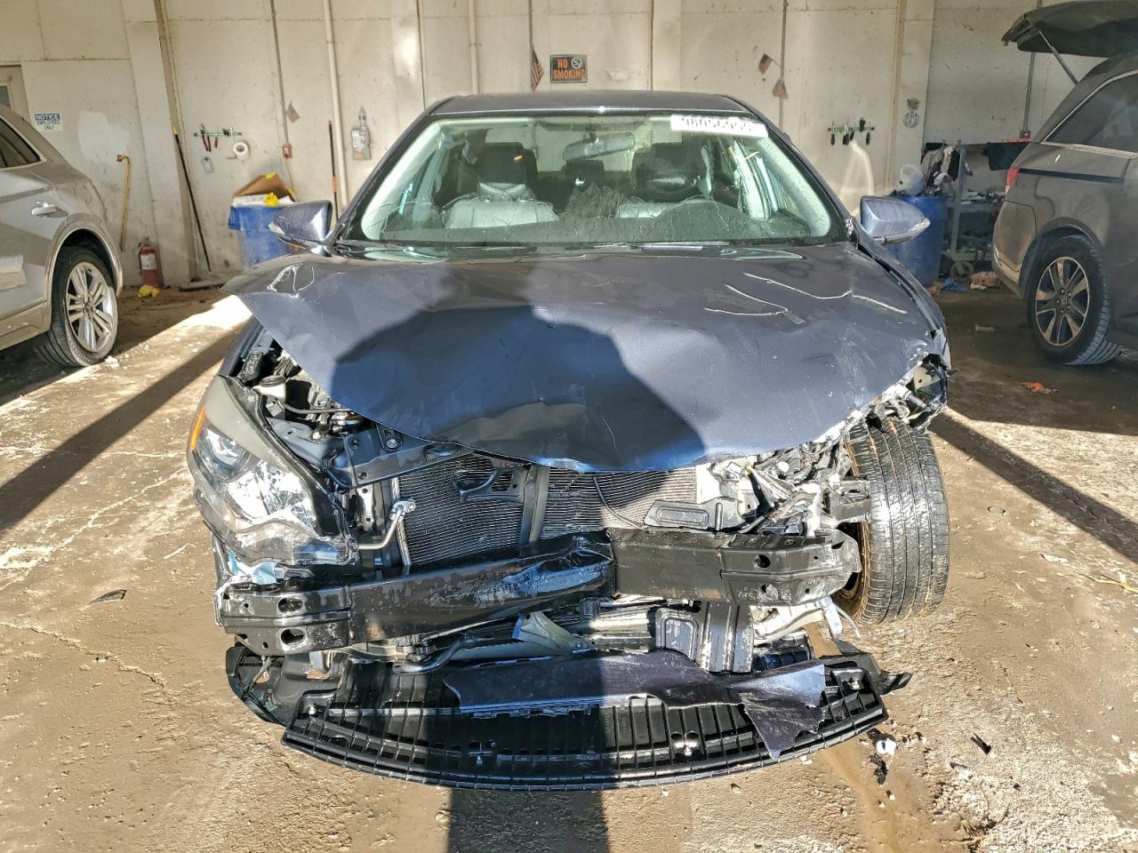 Toyota Corolla L Image 5