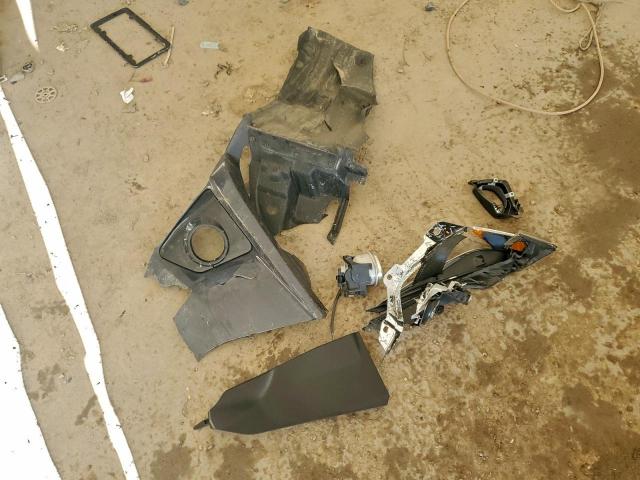 Toyota Corolla L Image 9