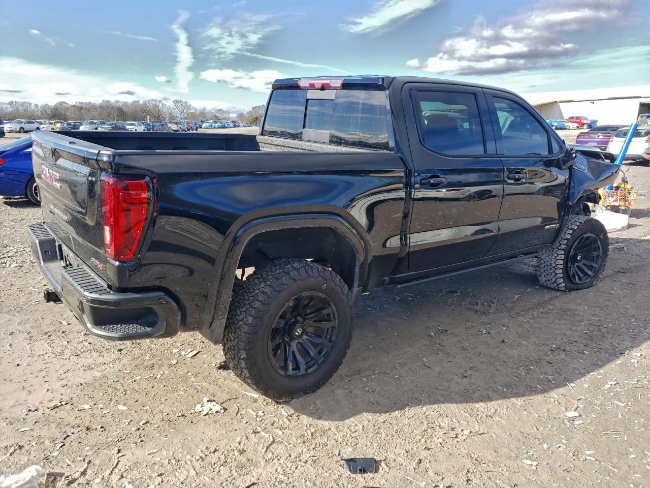 GMC Sierra K1500 At4 Image 7