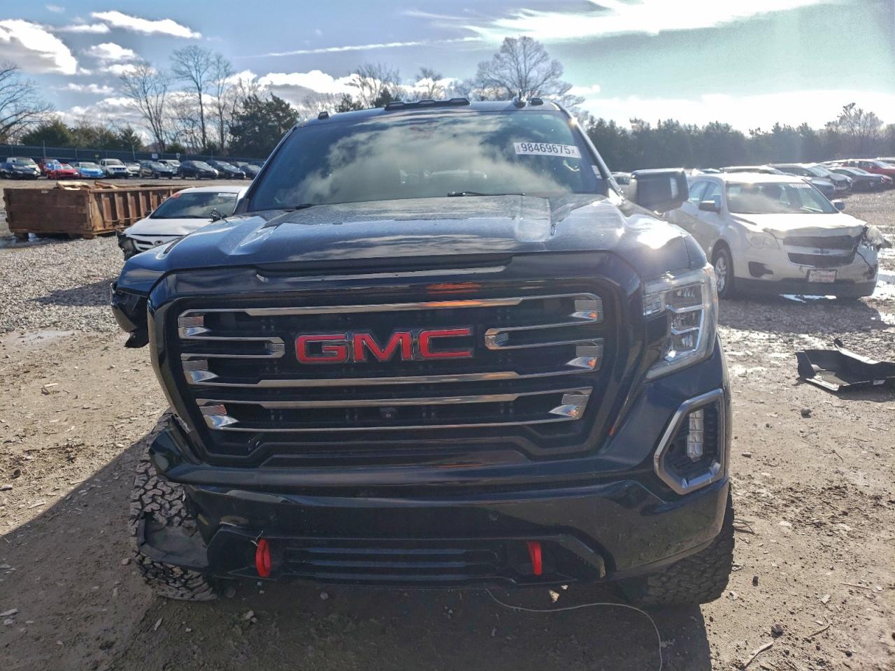 GMC Sierra K1500 At4 Image 3