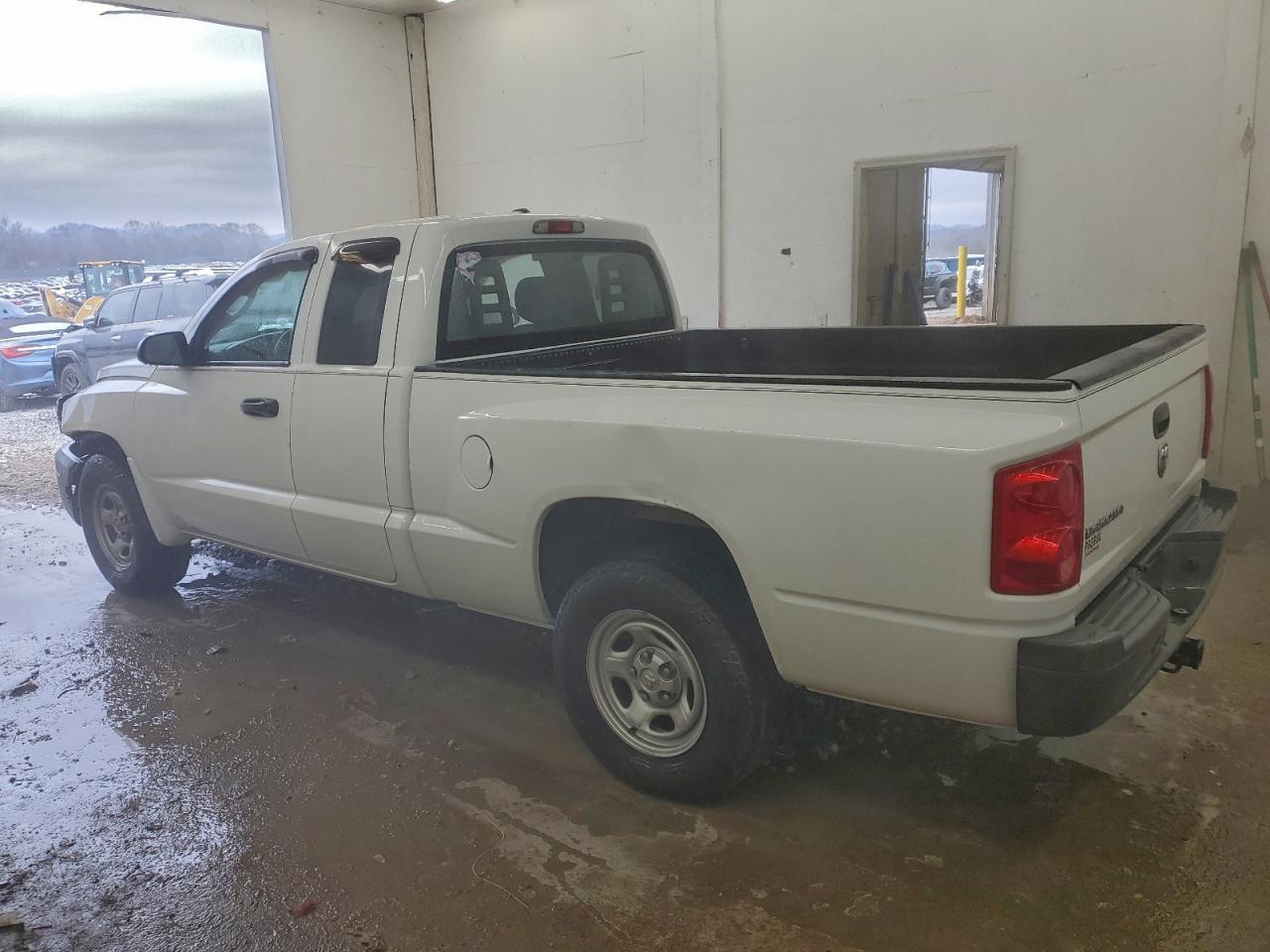 Dodge Dakota St Image 2