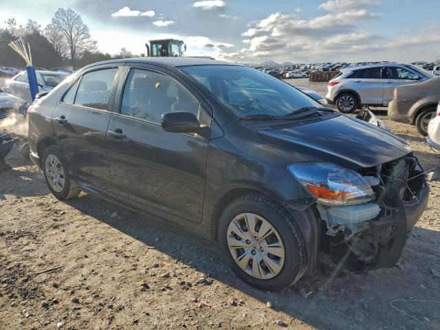 Toyota Yaris Image 3