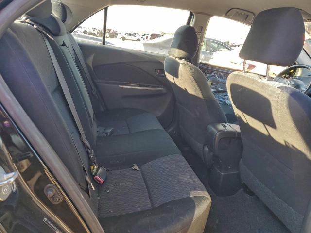 Toyota Yaris Image 8