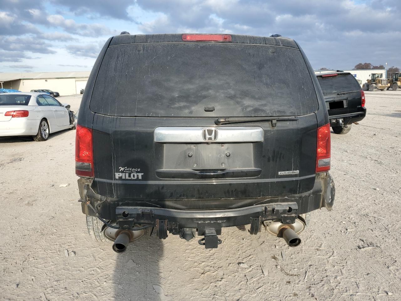 Honda Pilot Touring Image 11