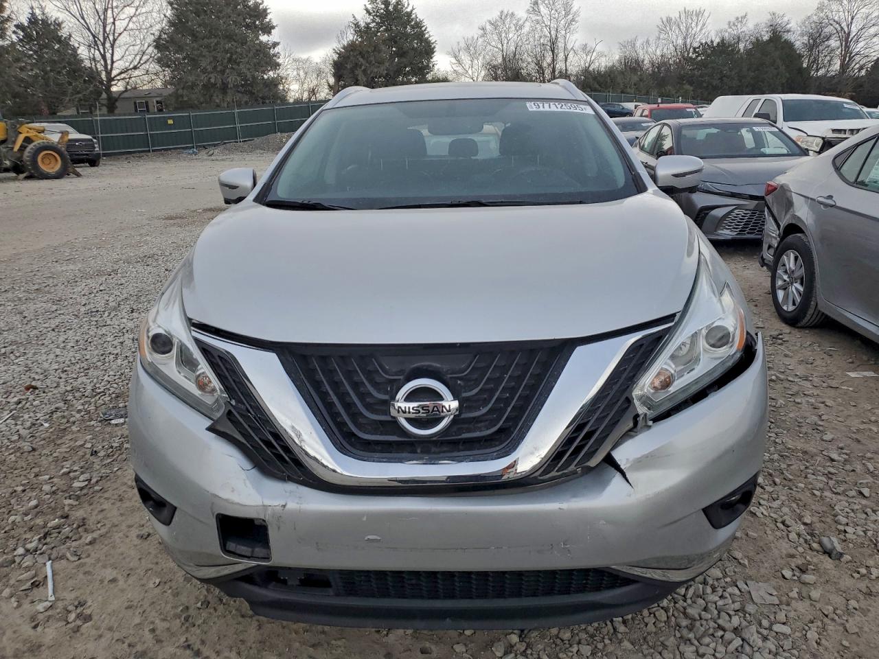 Nissan Murano S Image 11