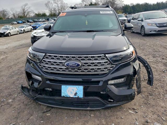 Ford Explorer Limited Image 13