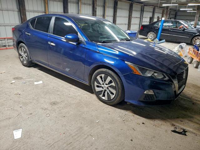 Nissan Altima S Image 13