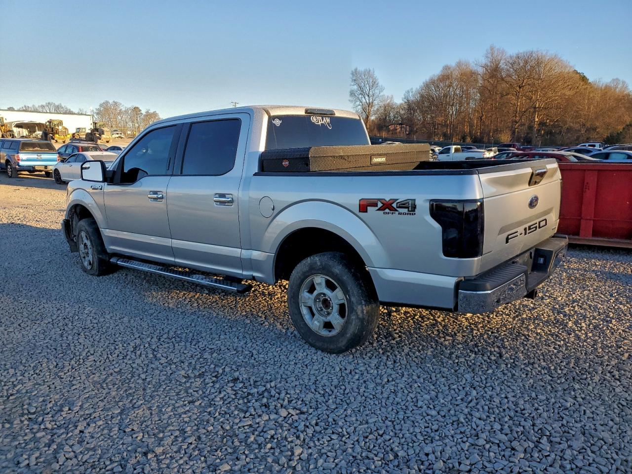 Ford F-150 Supercrew Image 2