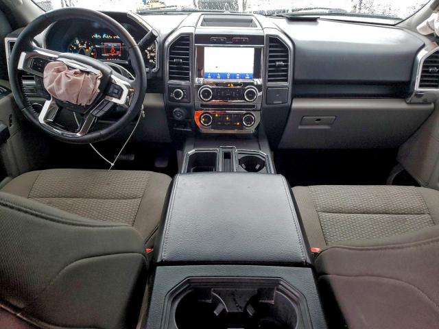 Ford F-150 Supercrew Image 9