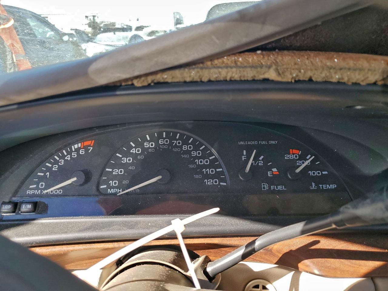 Oldsmobile 88 Base Image 12