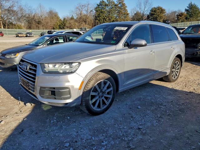  Salvage Audi Q7