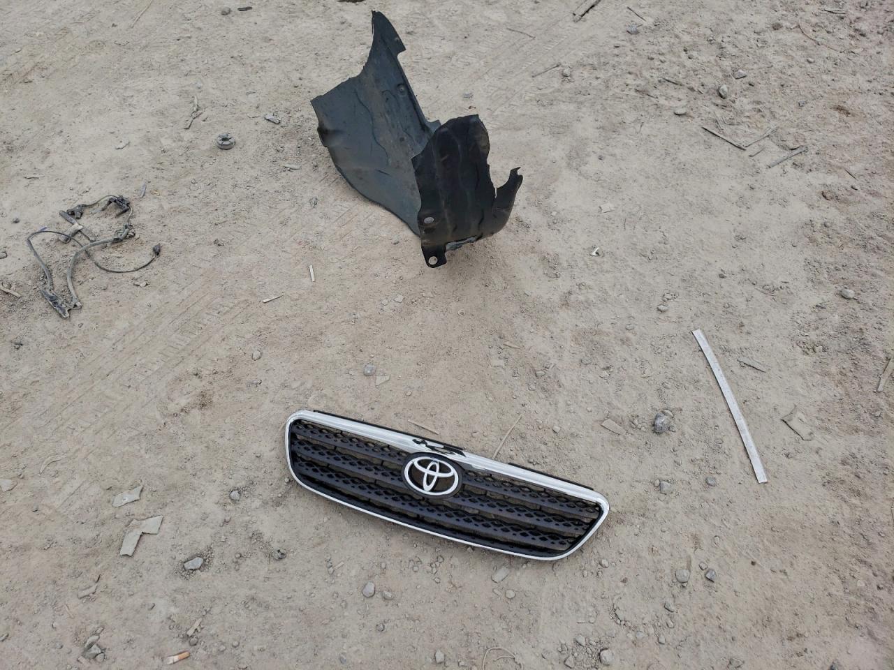 Toyota Corolla Ce Image 13