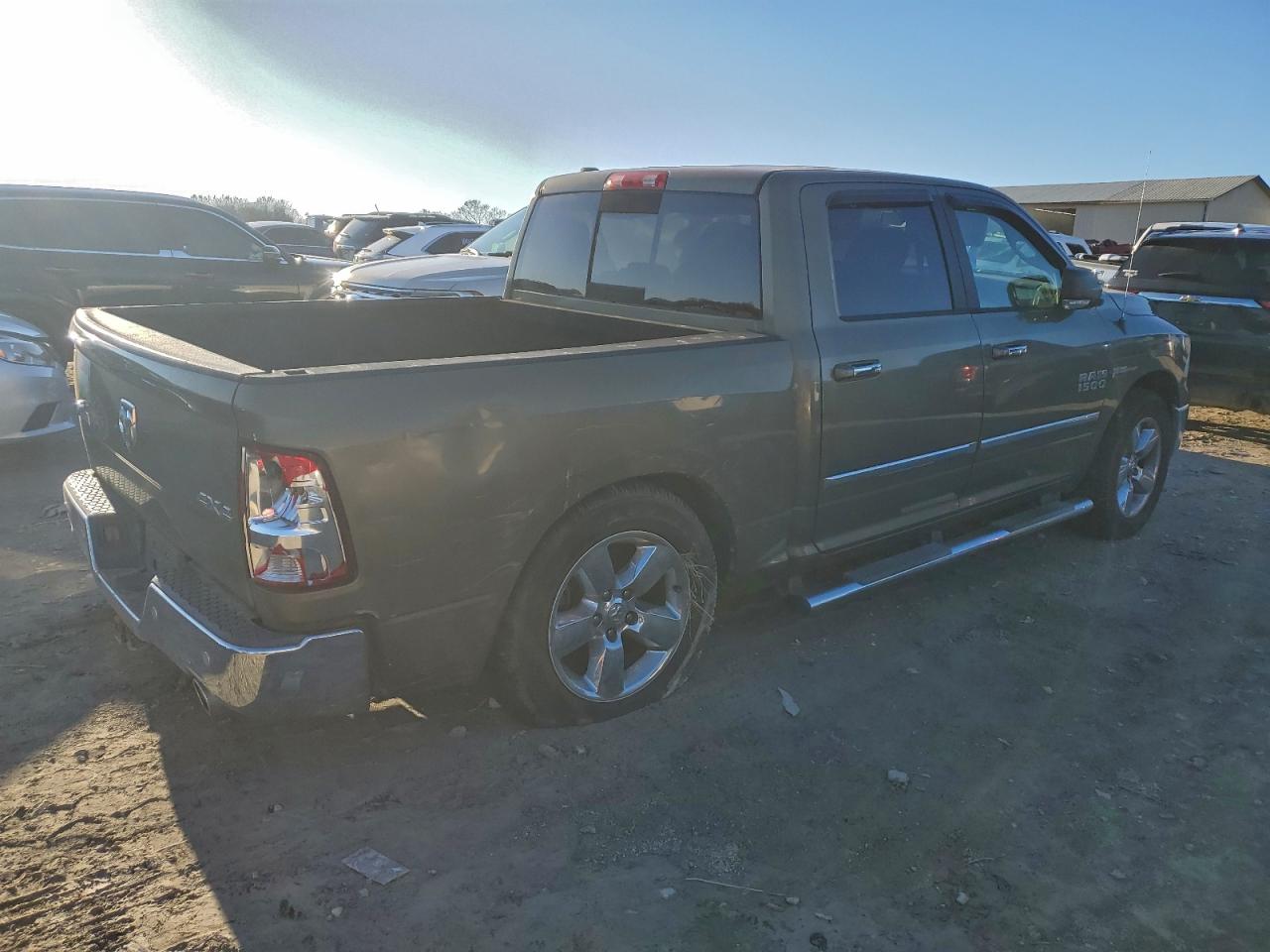 Ram 1500 Slt Image 13