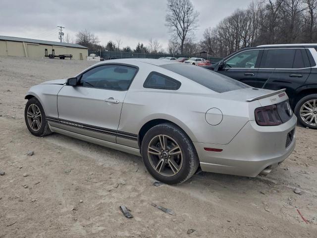 Ford Mustang Image 2