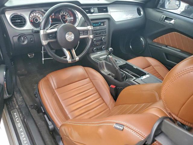 Ford Mustang Image 12