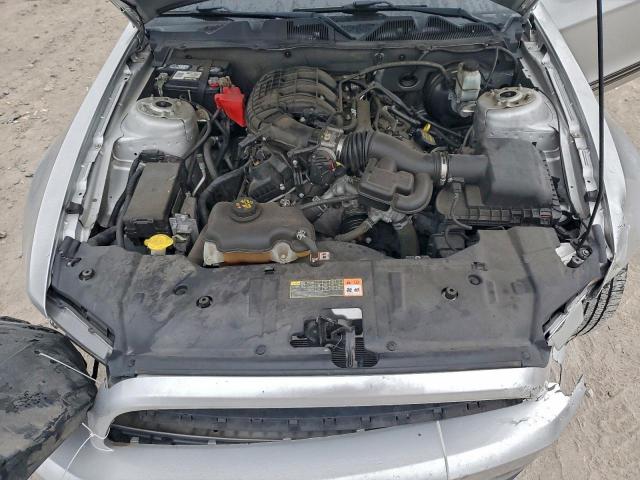 Ford Mustang Image 11