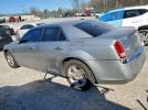 Chrysler 300 Image 2