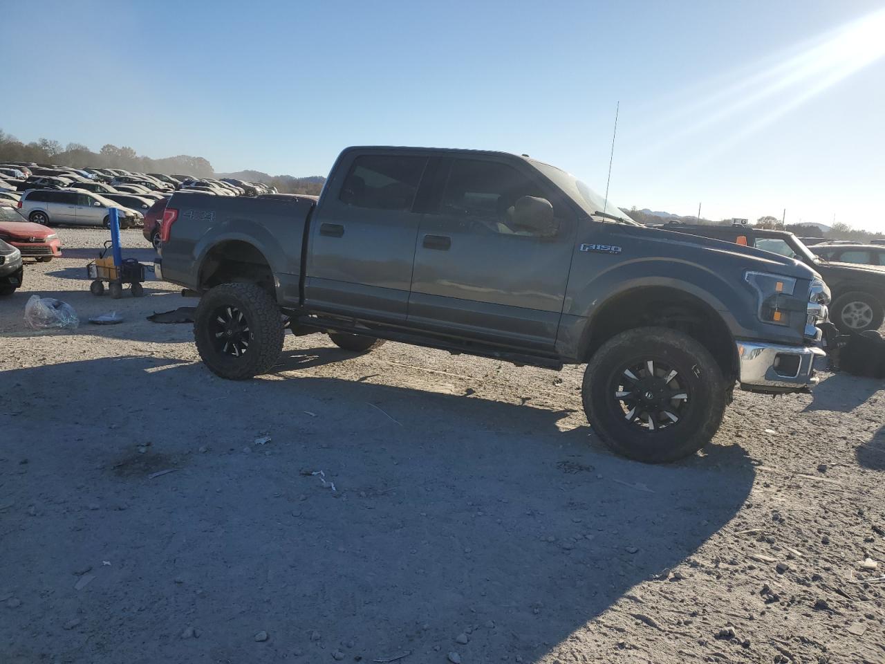 Ford F-150 Supercrew Image 5