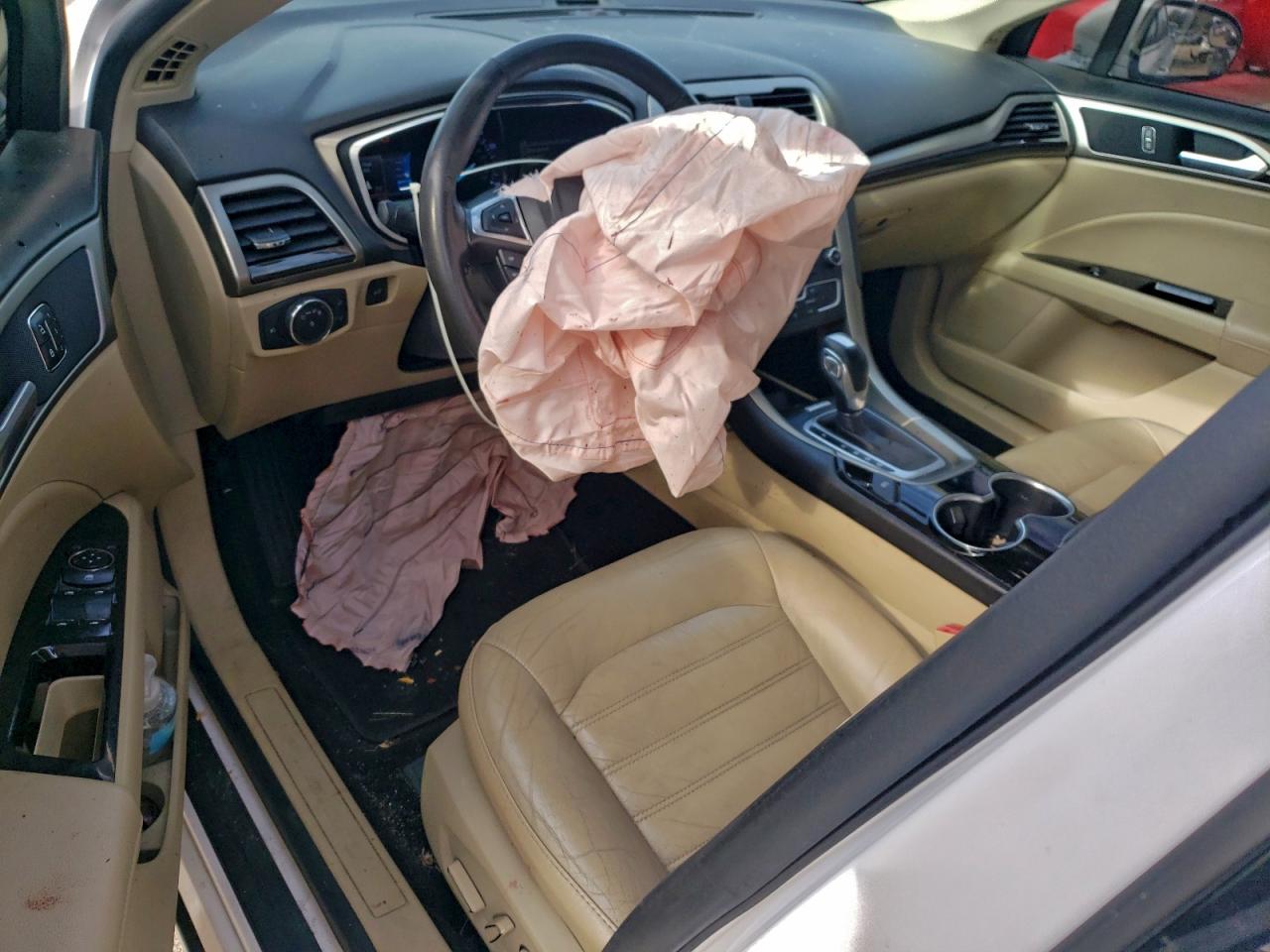 Ford Fusion Se Image 7