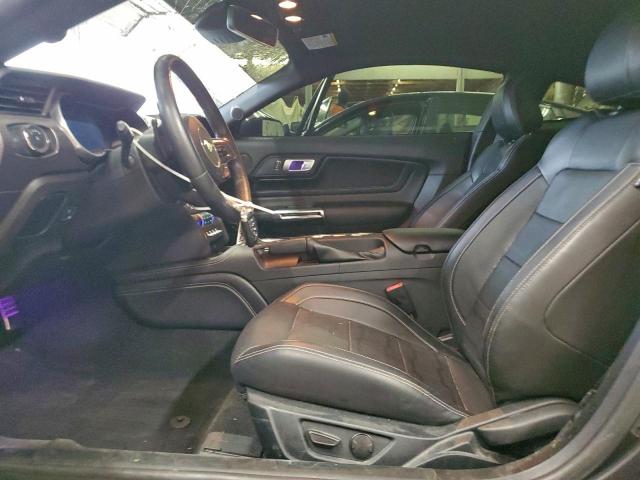 Ford Mustang Image 6