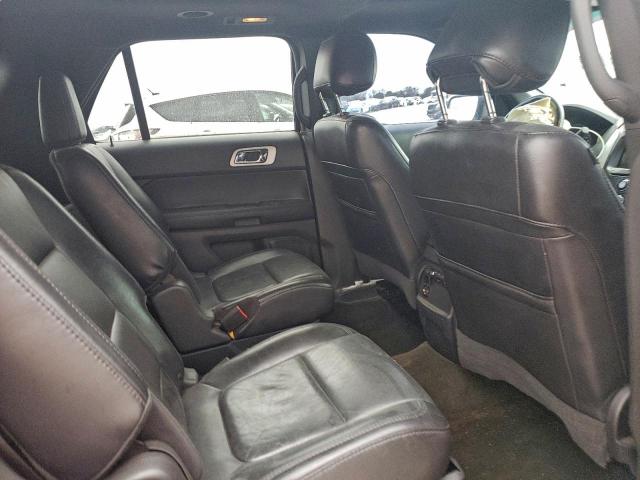 Ford Explorer Xlt Image 9