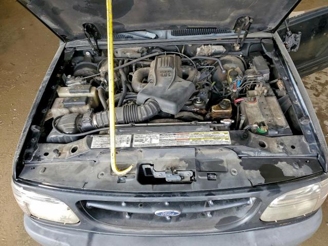 Ford Explorer Image 13