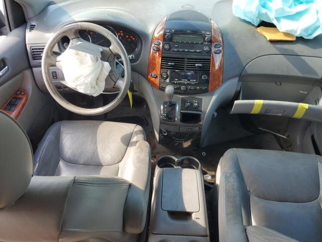 Toyota Sienna Xle Image 13