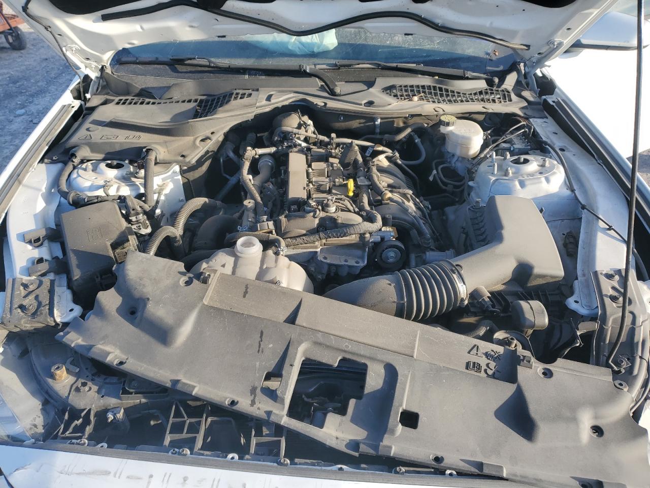 Ford Mustang Image 12