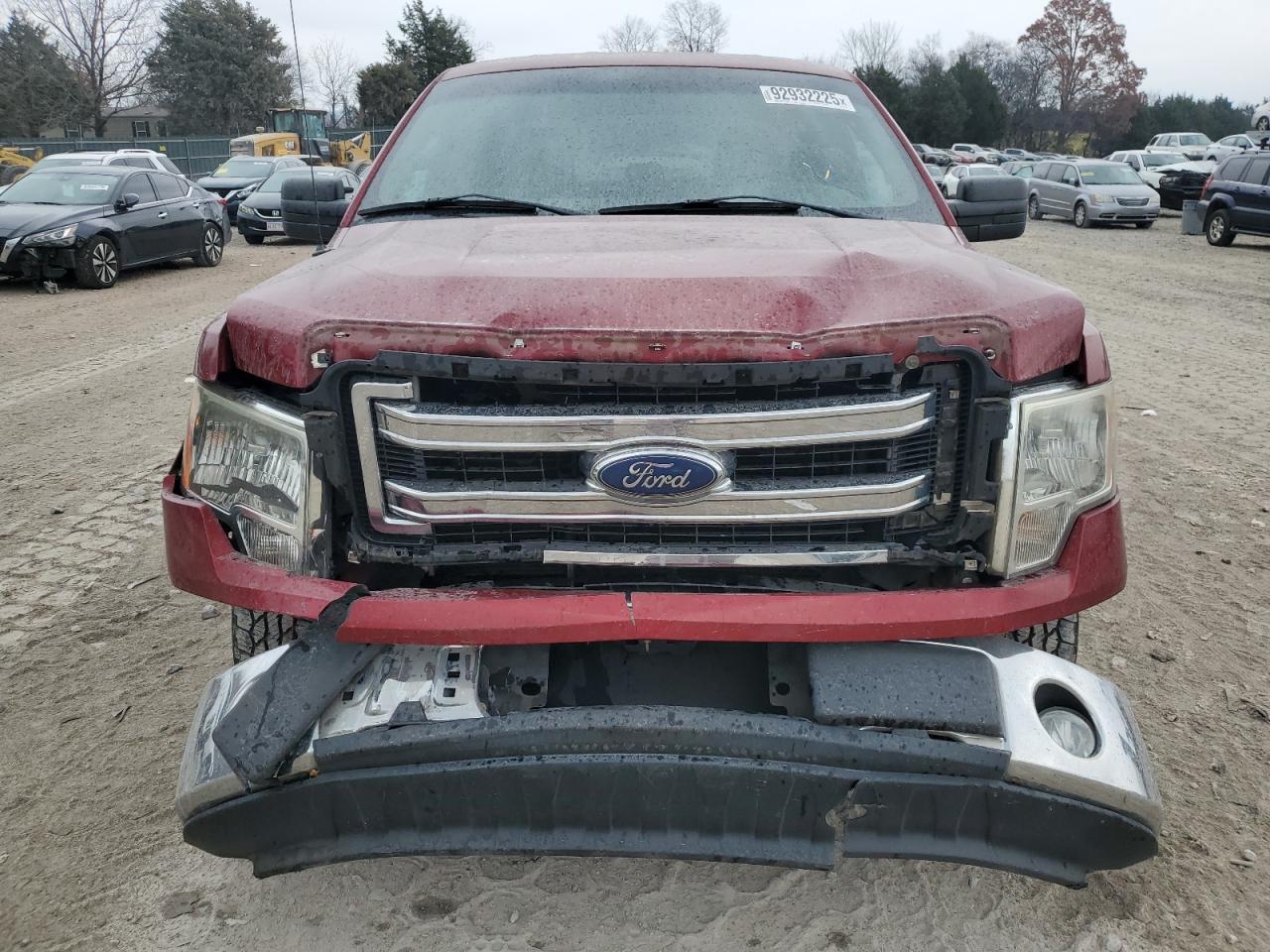 Ford F-150 Super Cab Image 2