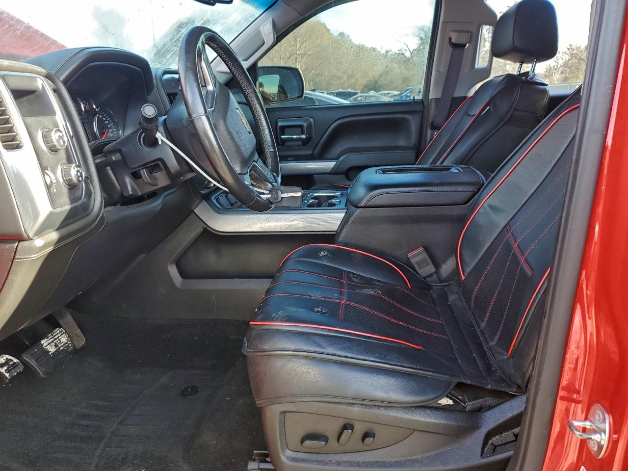 Chevrolet Silverado K1500 Ltz Image 4