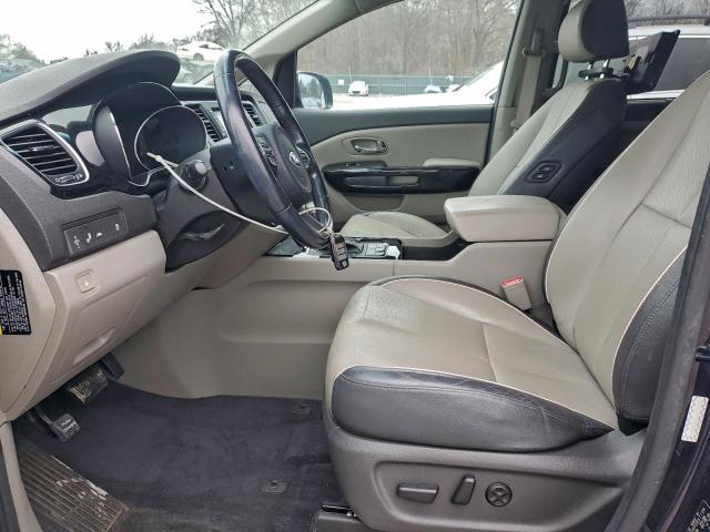 Kia Sedona Ex Image 2