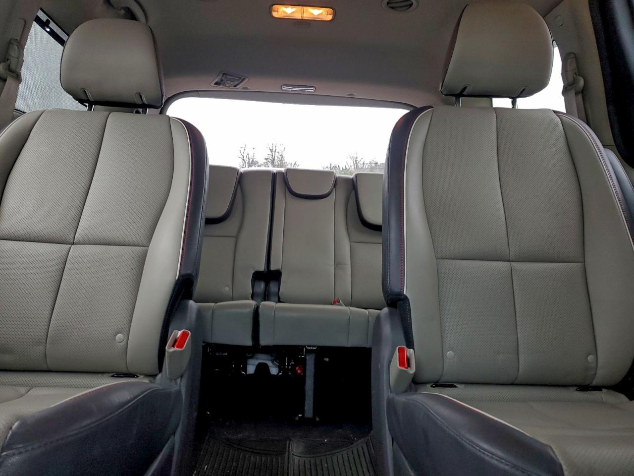 Kia Sedona Ex Image 6