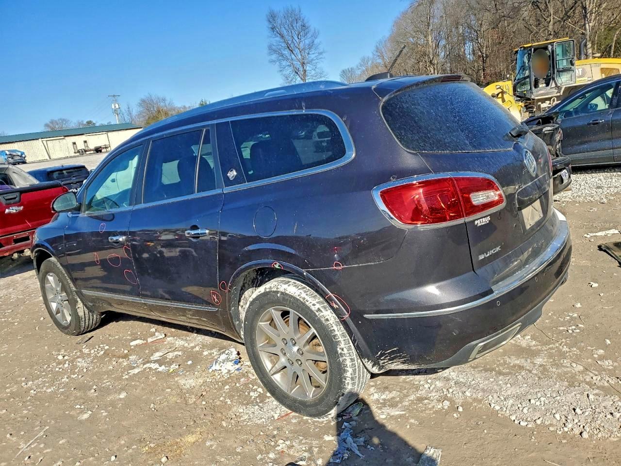 Buick Enclave Image 2