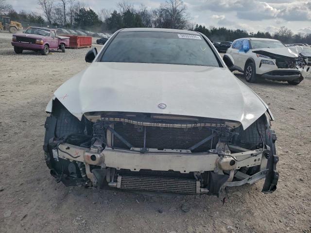 Mercedes-Benz C-Class 300 4matic Image 8