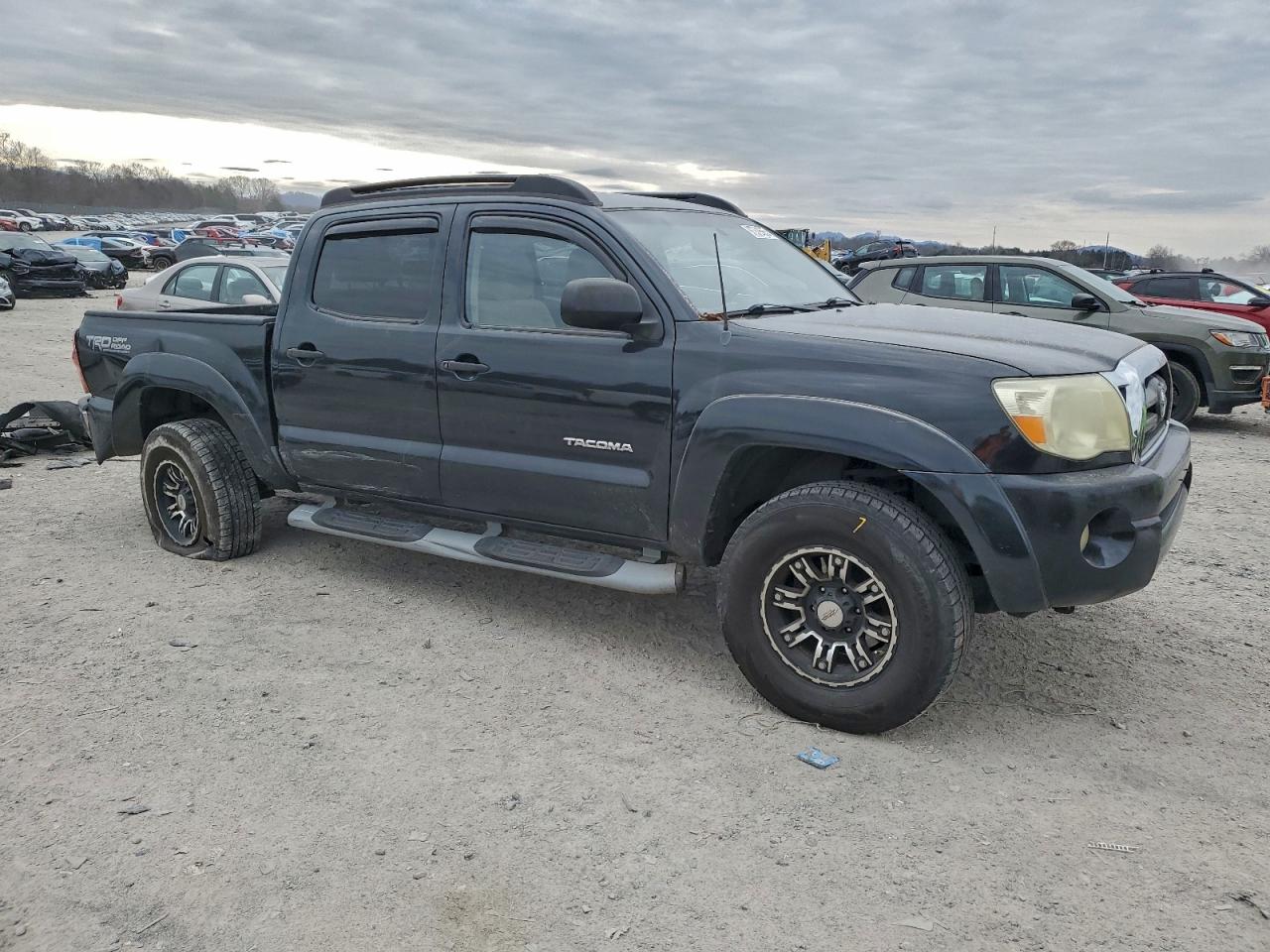 Toyota Tacoma Double Cab Prerunner Image 5