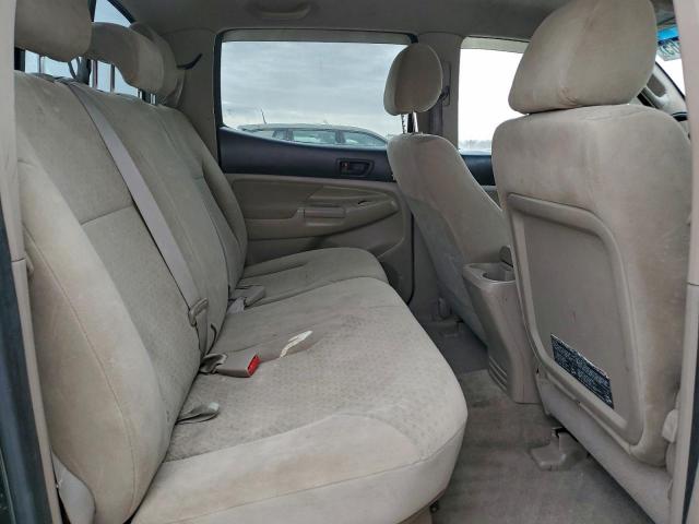 Toyota Tacoma Double Cab Prerunner Image 9