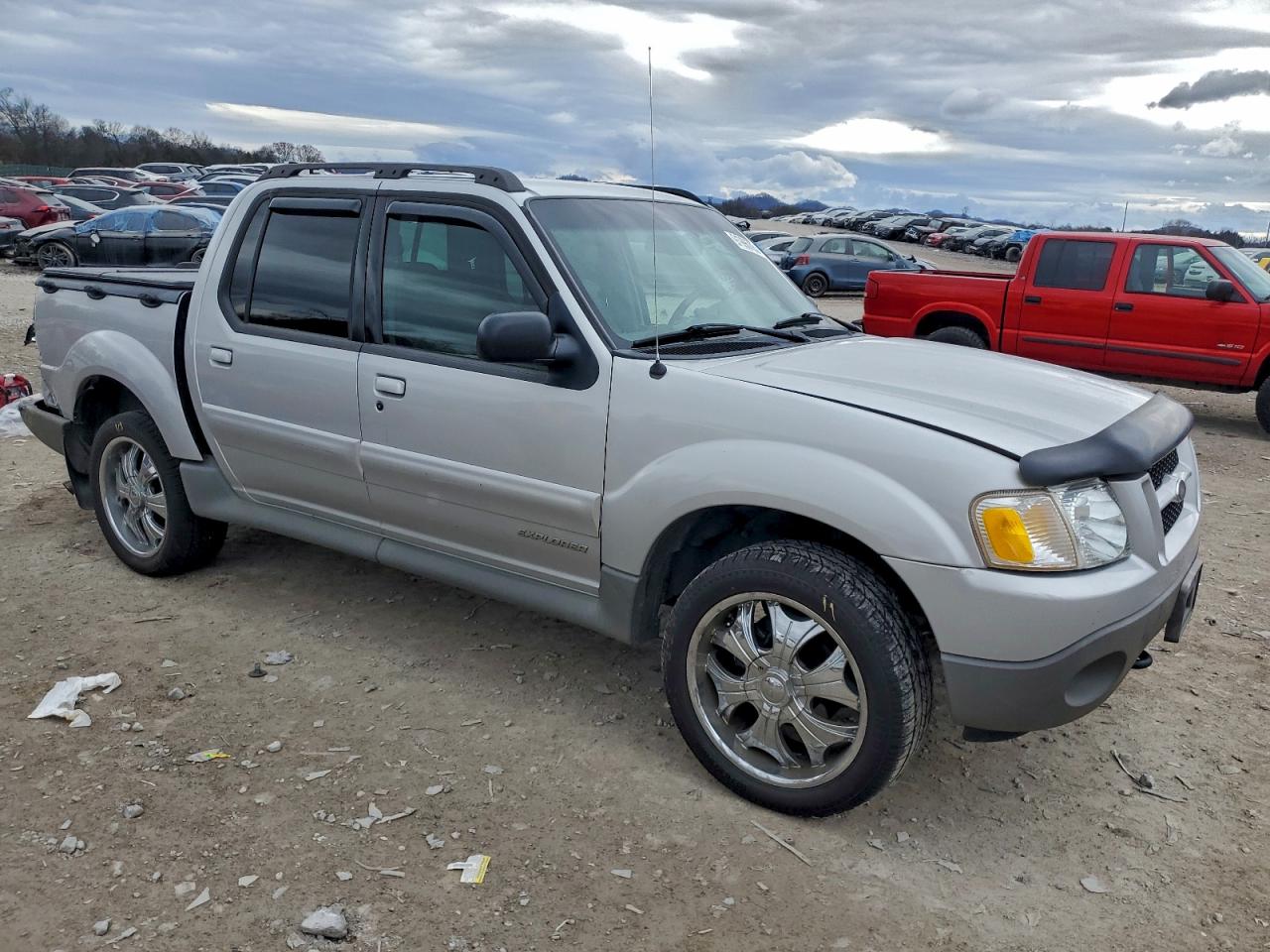 Ford Explorer Image 8