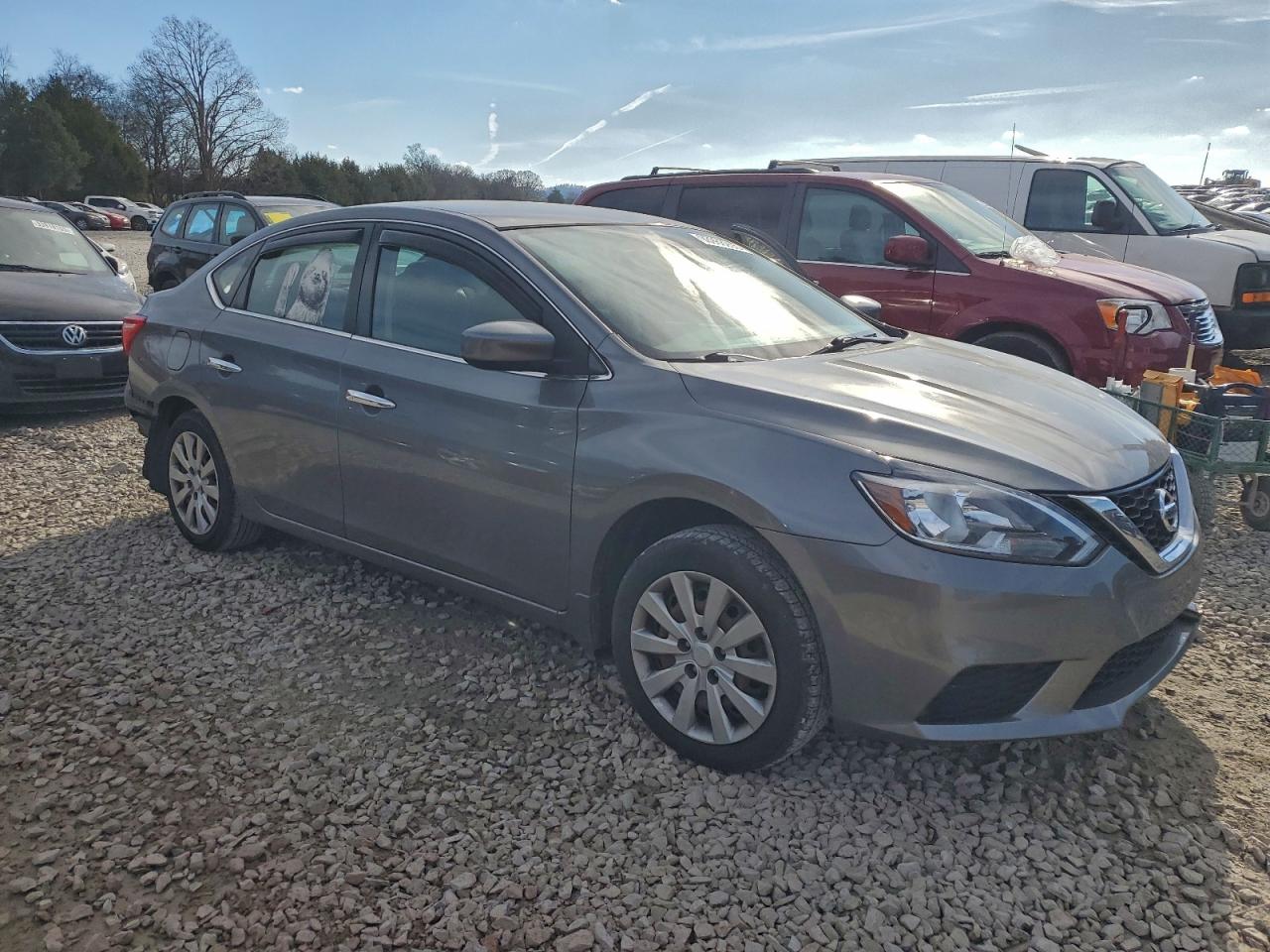 Nissan Sentra S Image 3