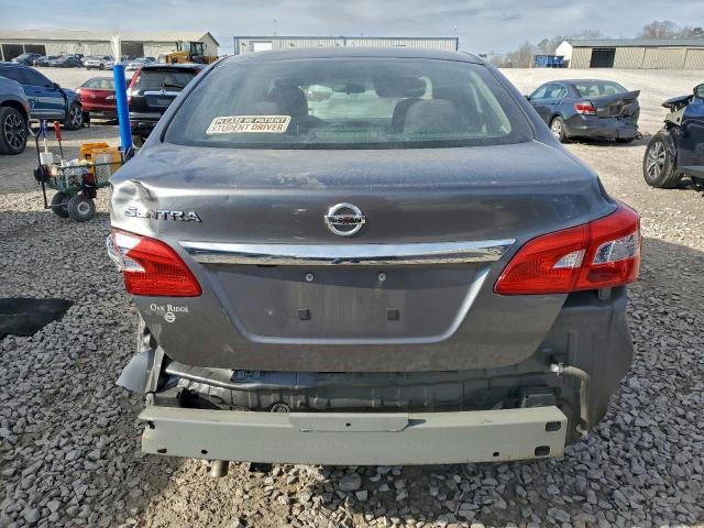 Nissan Sentra S Image 7