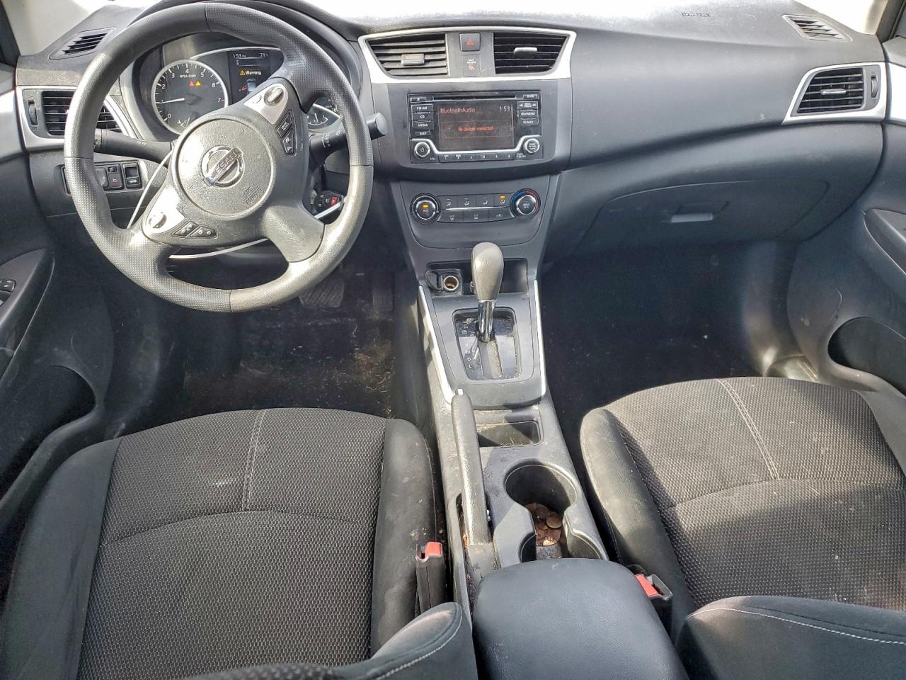 Nissan Sentra S Image 6