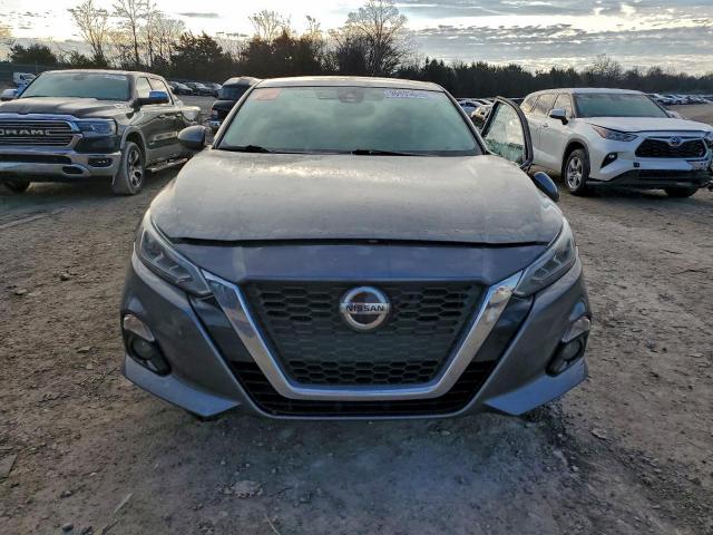 Nissan Altima Sl Image 3