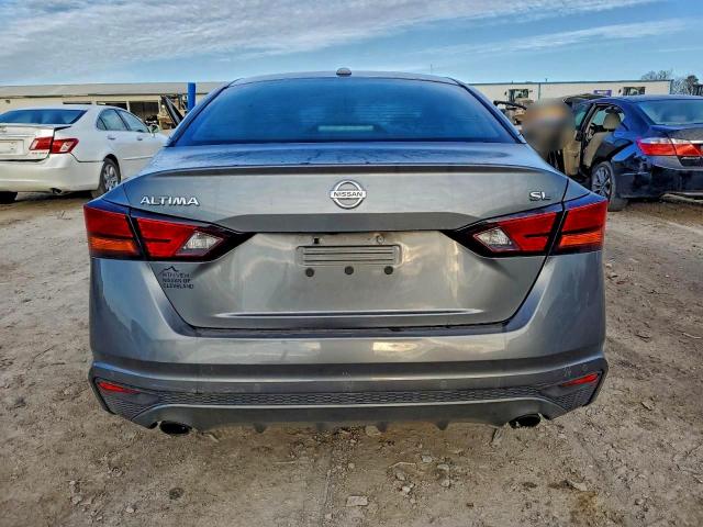 Nissan Altima Sl Image 10