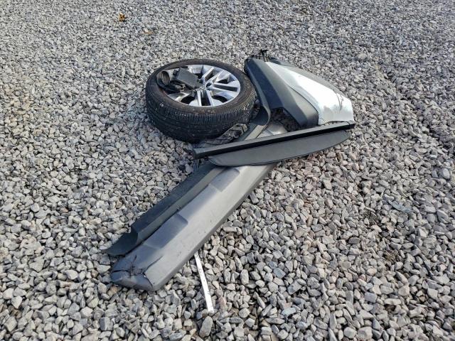 Toyota RAV4 Limited Image 14