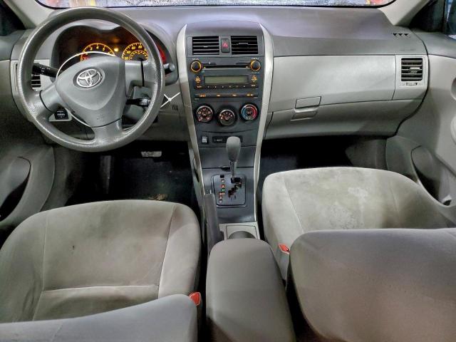 Toyota Corolla Base Image 4