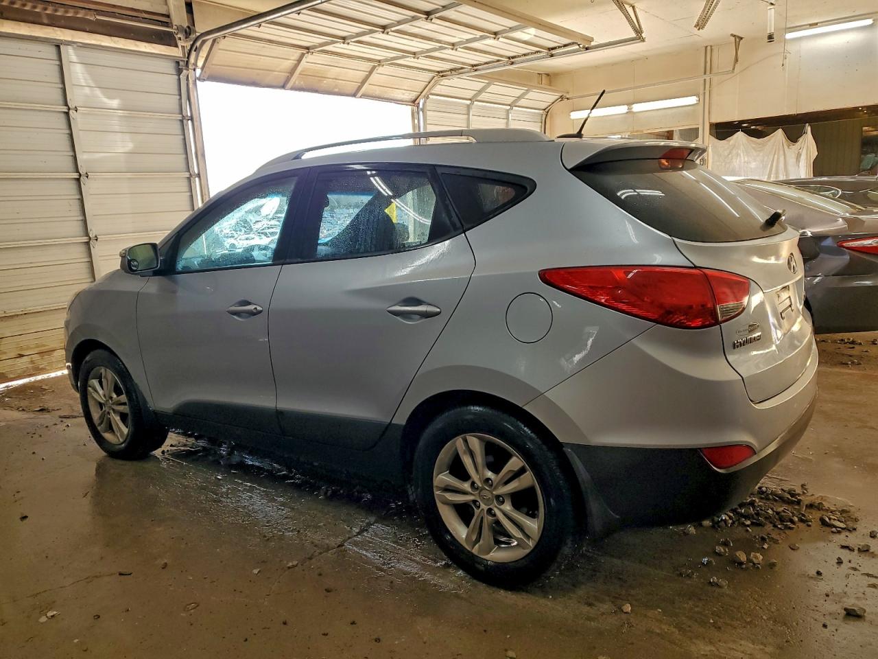 Hyundai TUCSON Gls Image 2