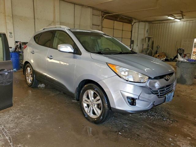 Hyundai TUCSON Gls Image 13