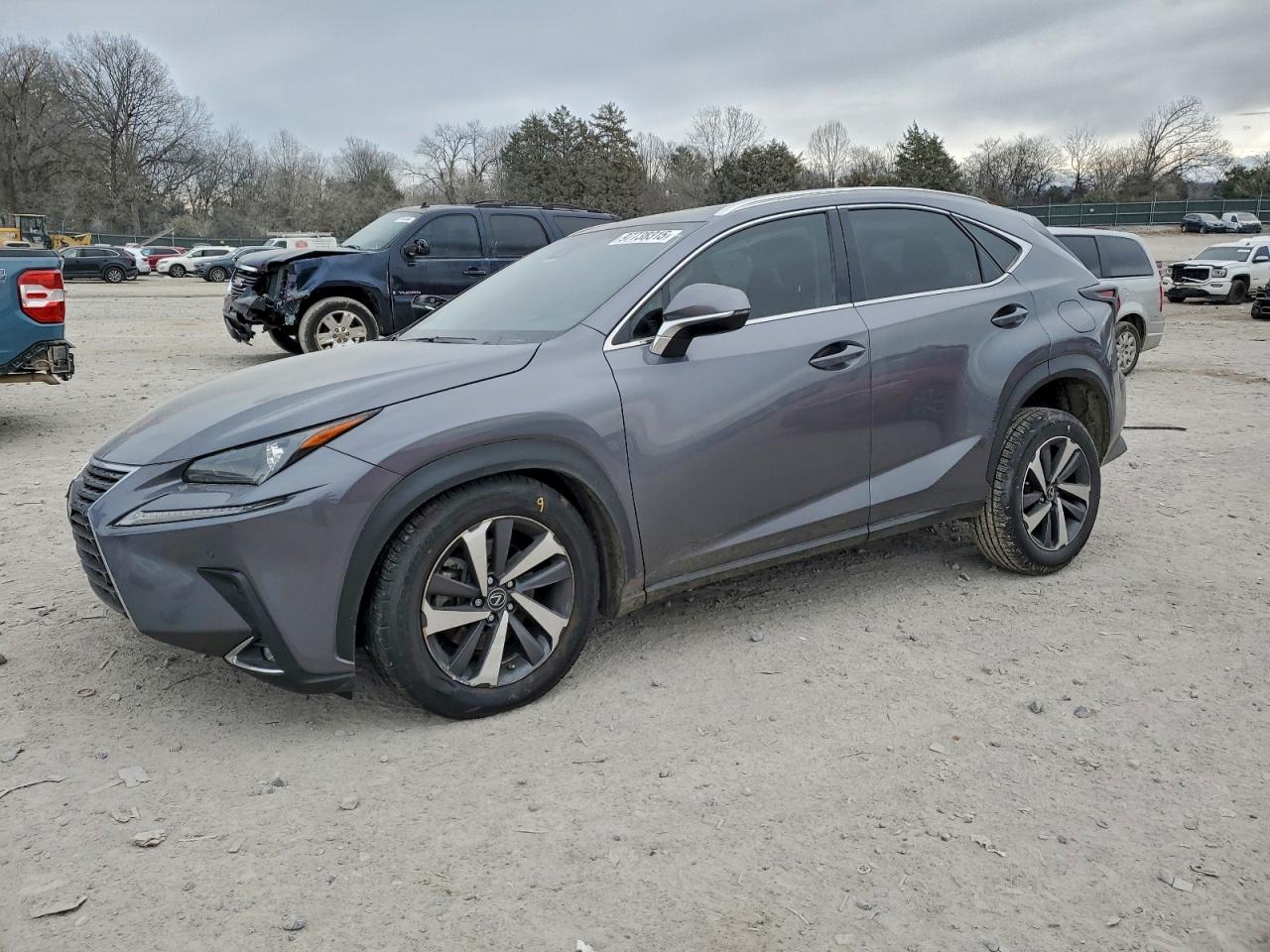 Lexus NX 300 Base Image 1
